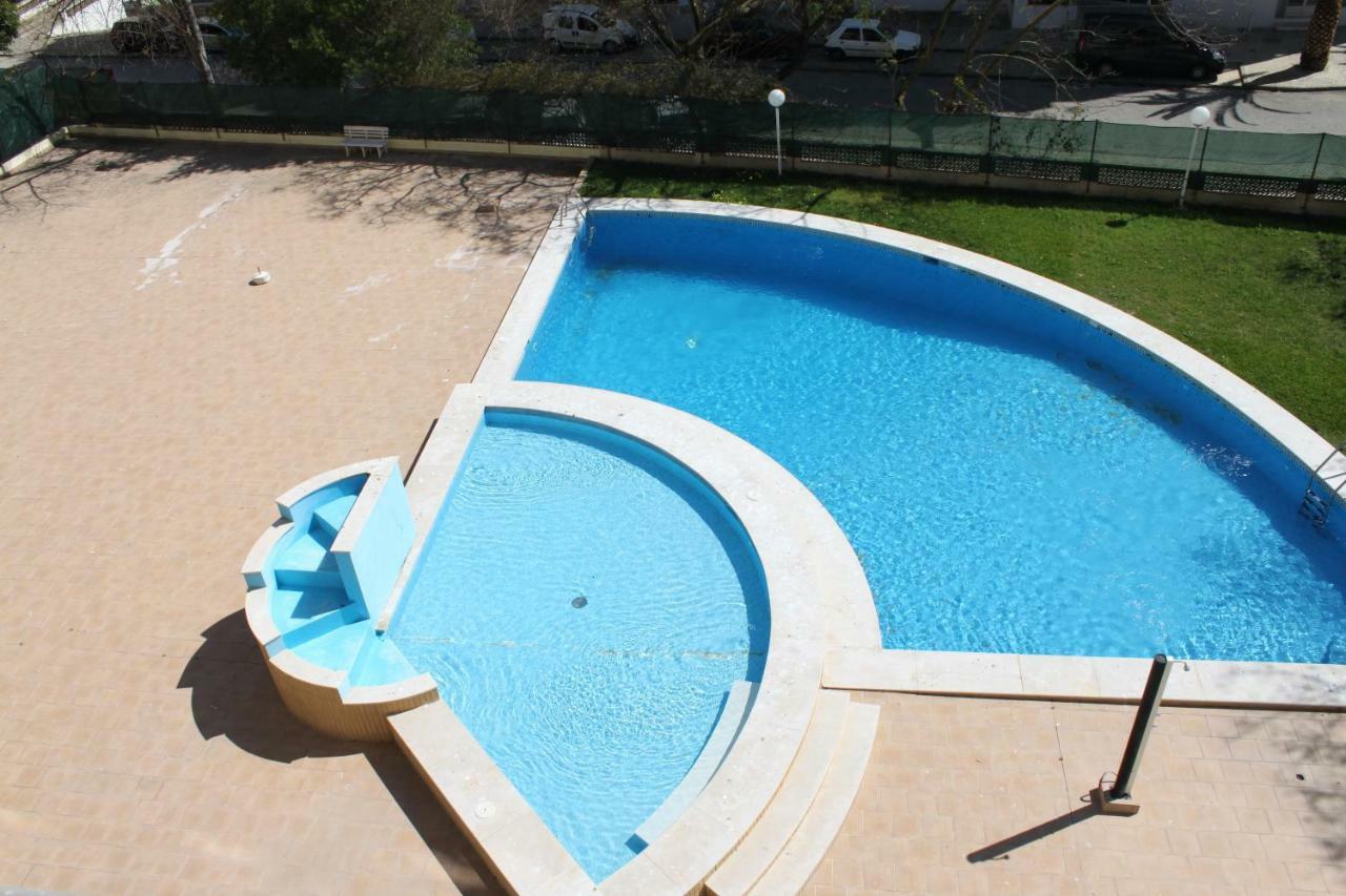 Edificio Nau Daire Armação de Pêra Dış mekan fotoğraf